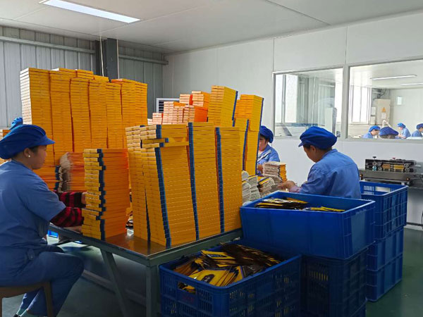 定制膏藥貼牌和代理膏藥貼品牌有何區(qū)別？答案來了！